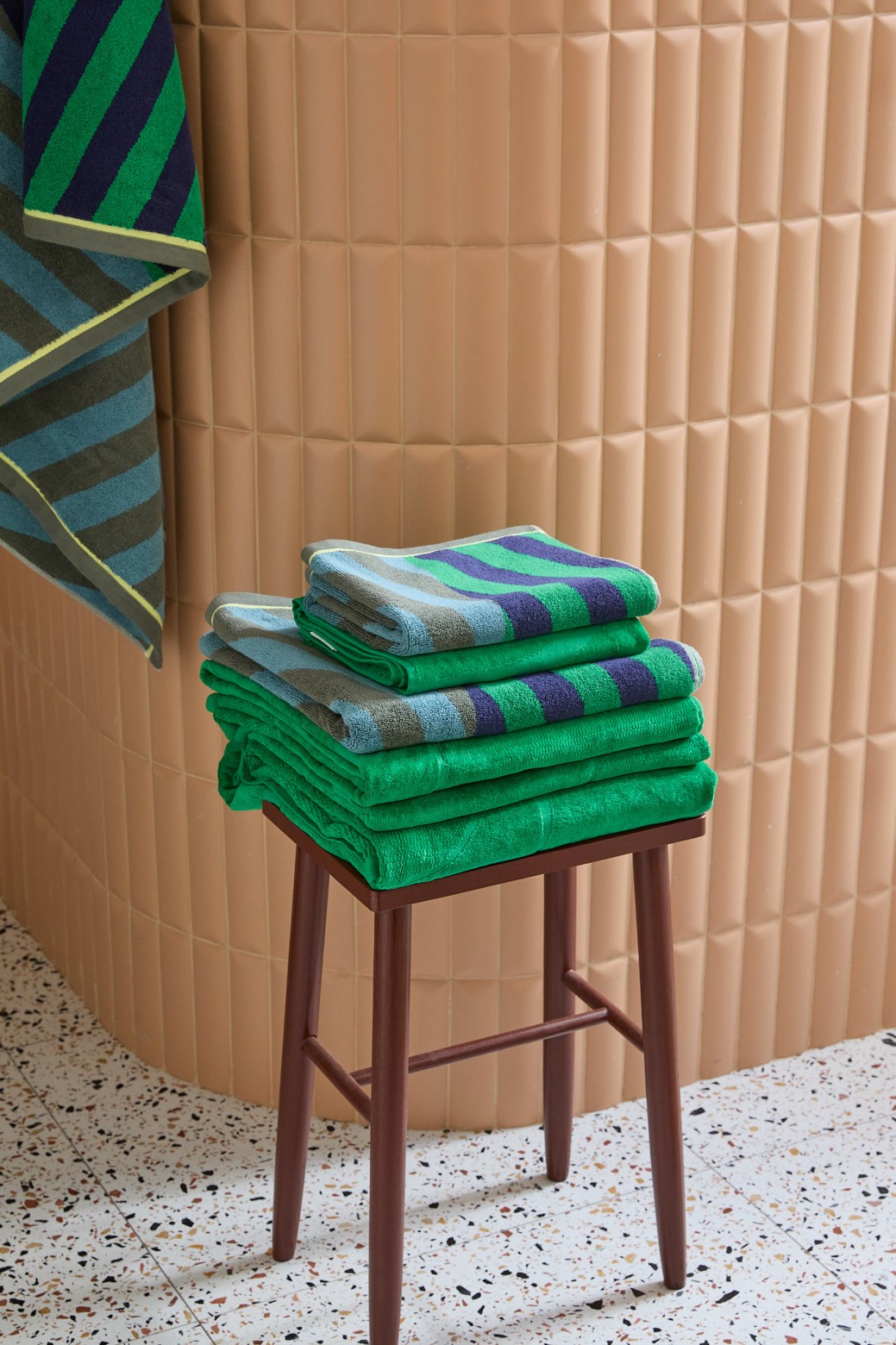 Towel Rhytm Green