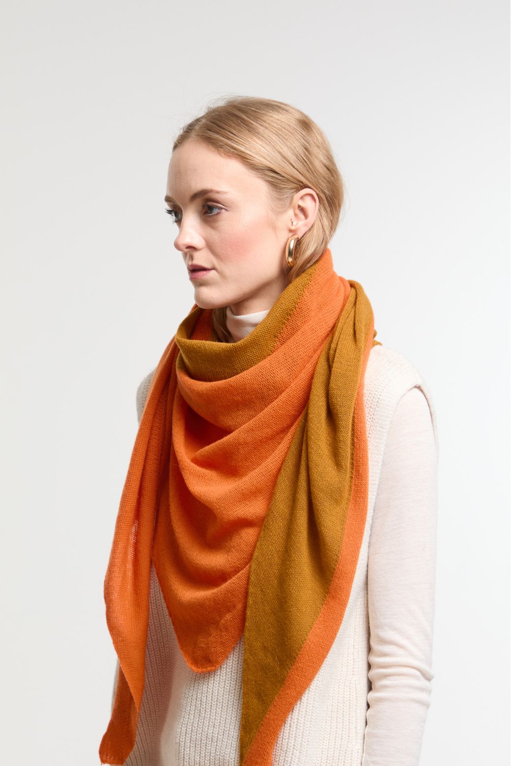 TriangleViggo Orange Ocre