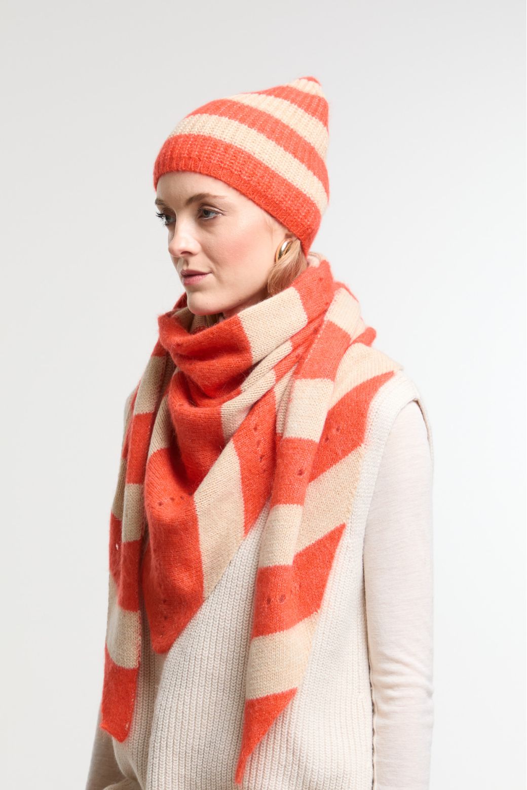 BonnetOrla Orange
