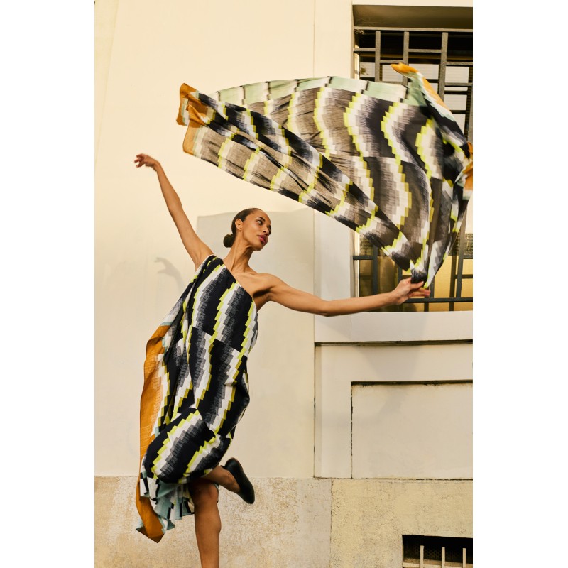 Robe longue asymétrique-noir/Mapoésie