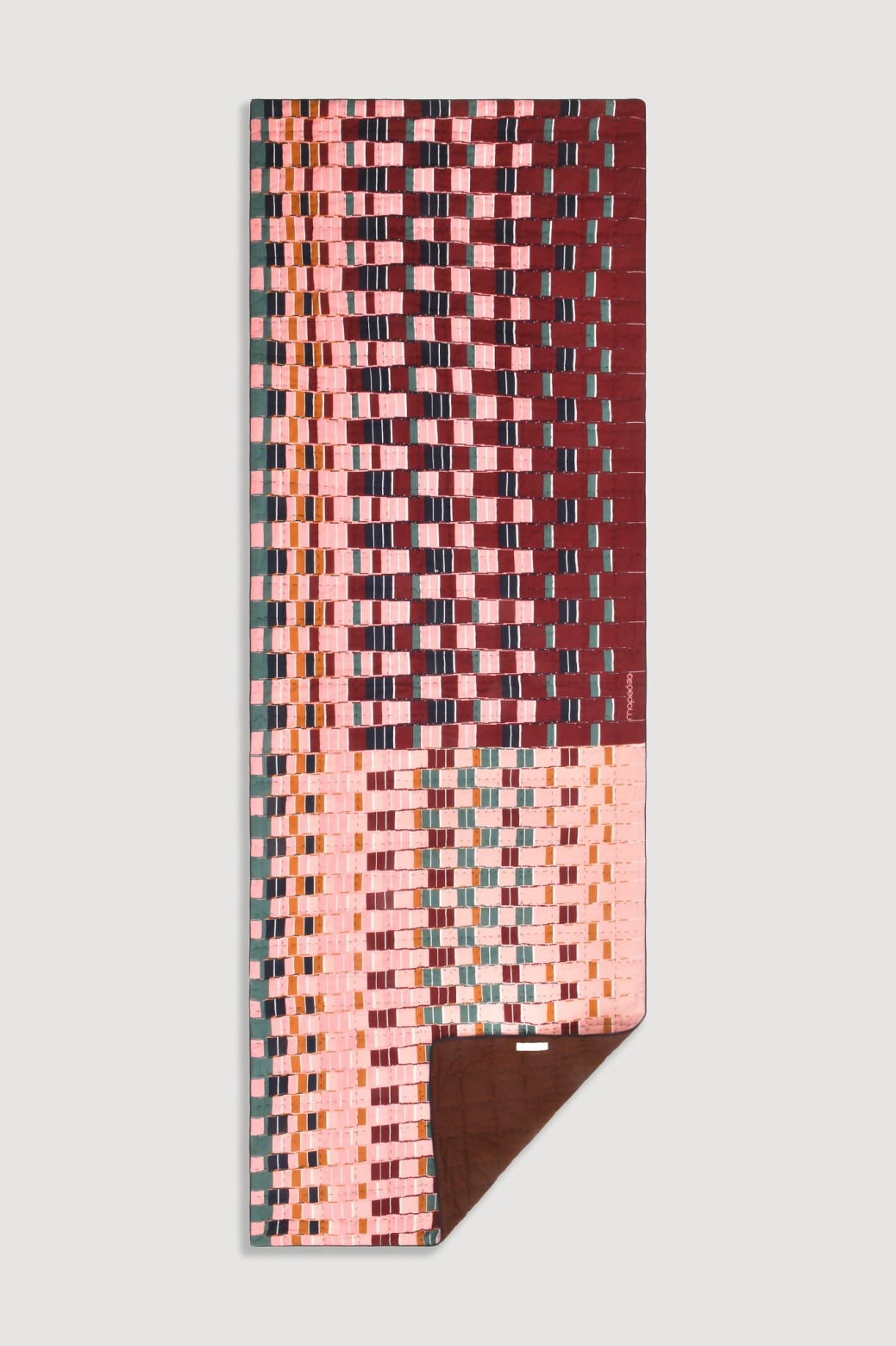 Coral Dedale Quilt