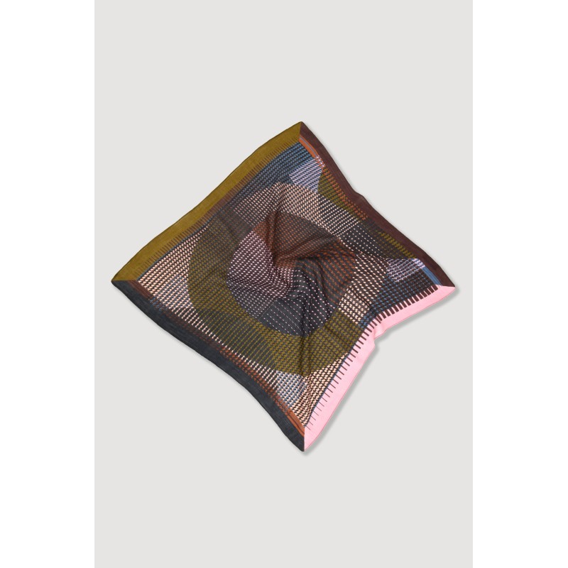 Op Rose Khaki Square