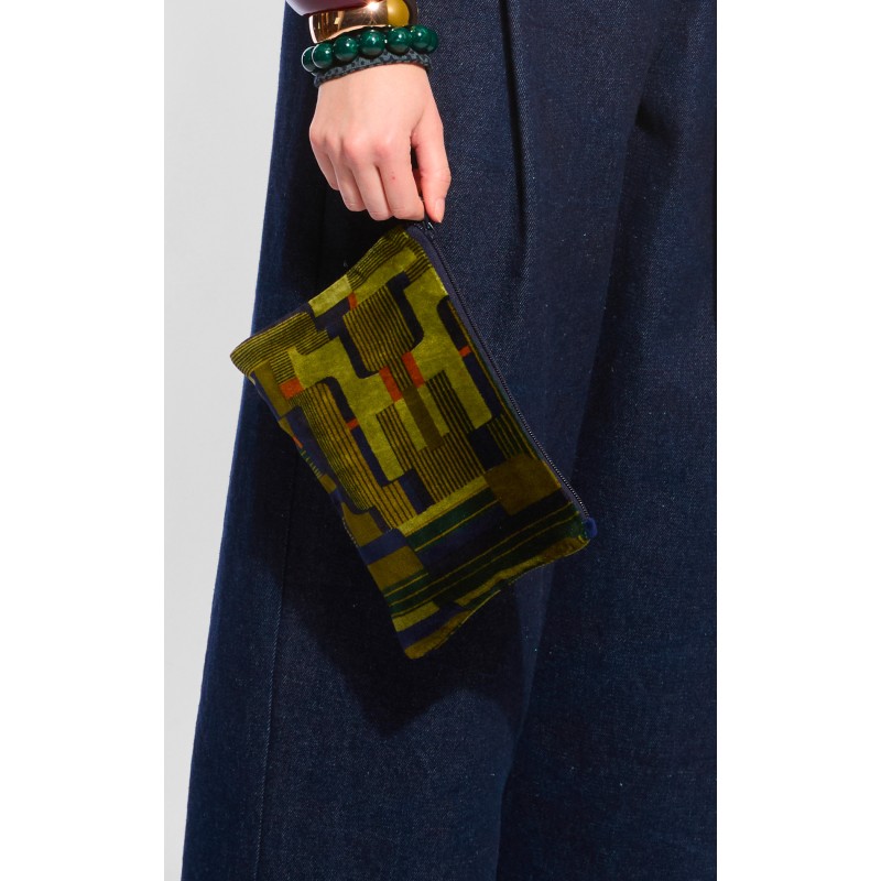 Goa L Oscar Green Pouch
