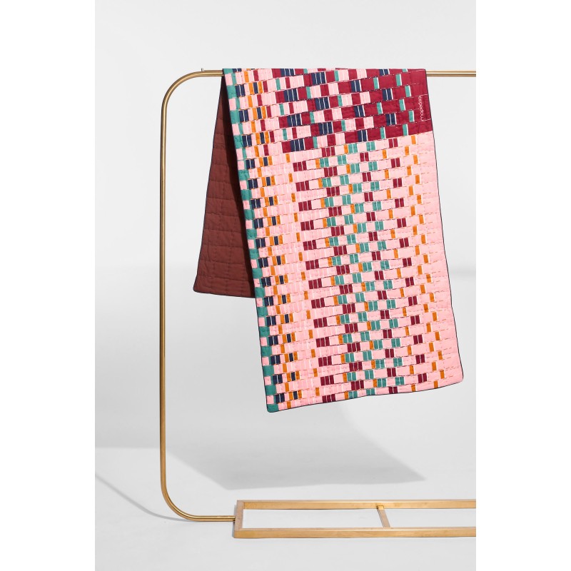 Coral Dedale Quilt